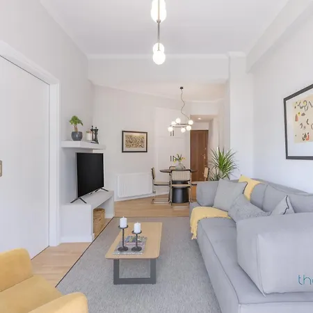 Sun-Splashed 2-Bdr Corner Apartment With Hillside Views! Athens Exterior photo