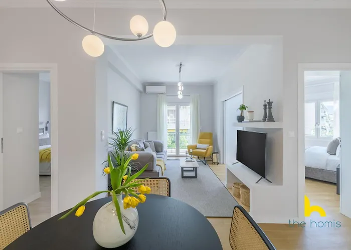 Sun-Splashed 2-Bdr Corner Apartment With Hillside Views!